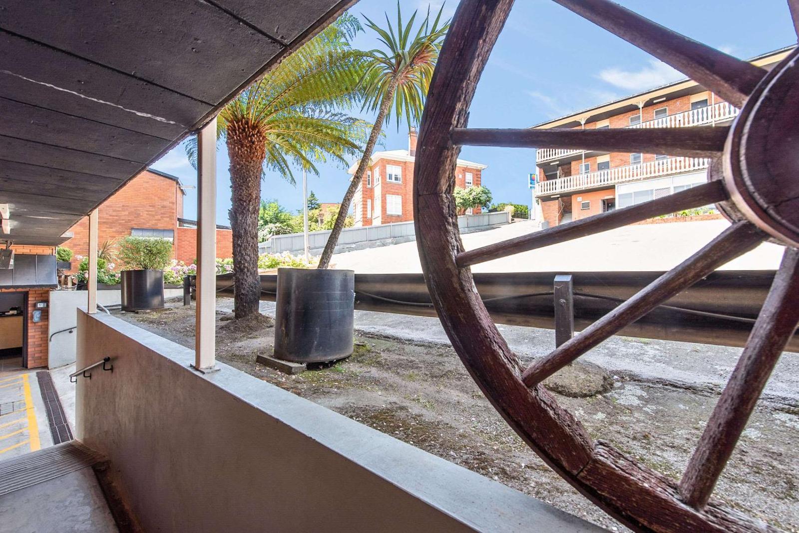 Coach House Launceston